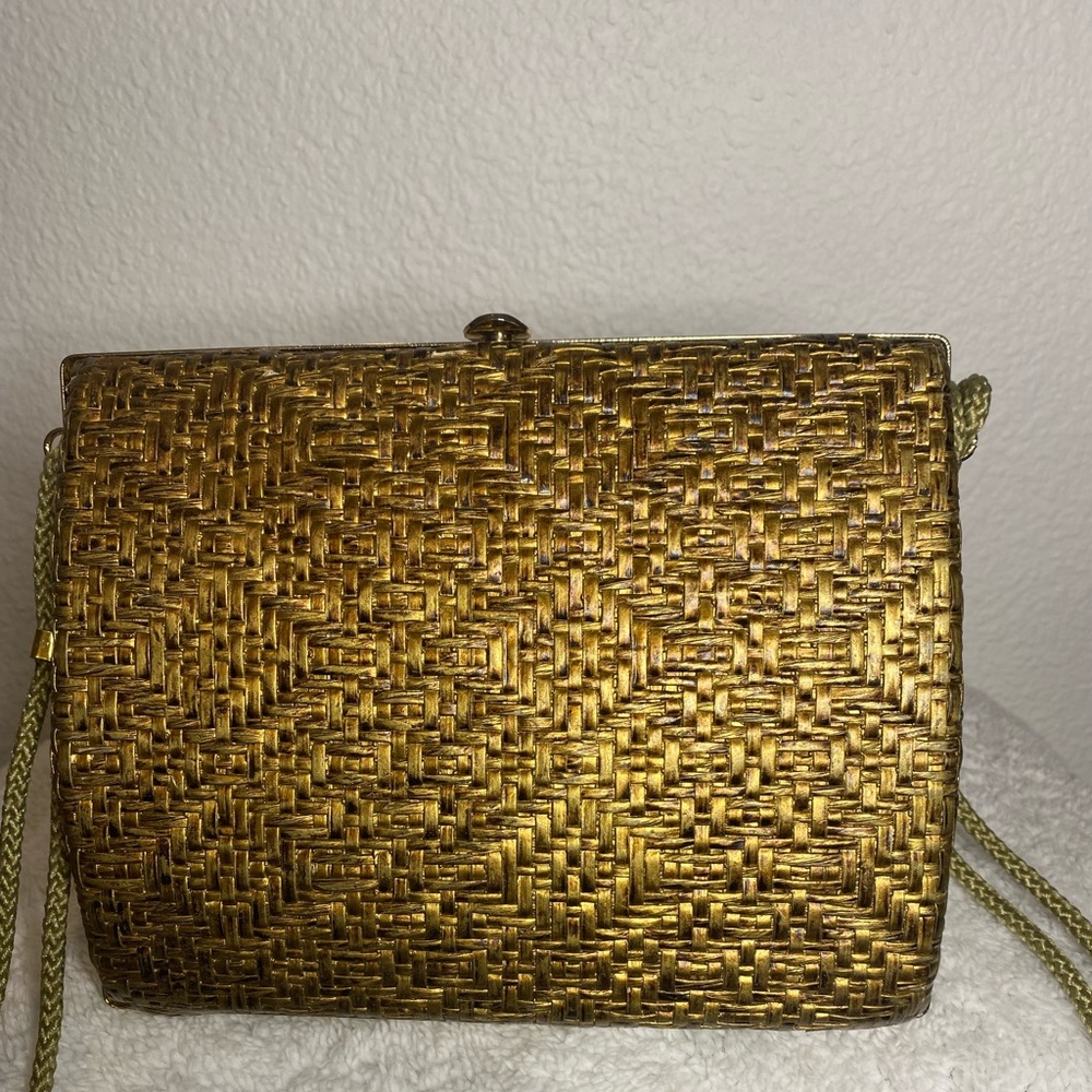Gold basket woven purse vintage